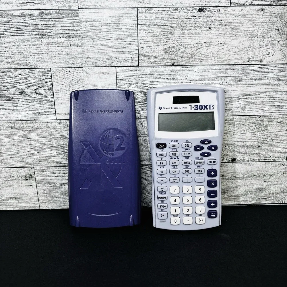 TEXAS INSTRUMENTS~Pocket/hand held‎ calculator Science/Math/algebra applications